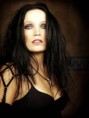 /album/fotogaleria-tarja-turunen/tarja-05-0200-lores-jpg/